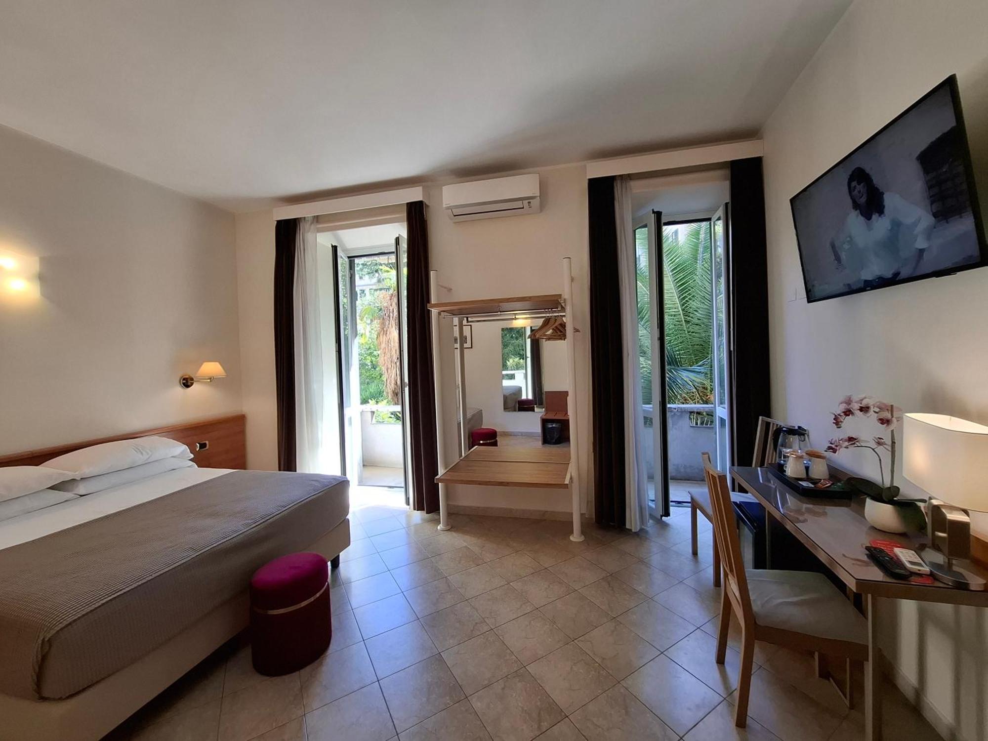 Hotel Principe Eugenio Rom Eksteriør billede