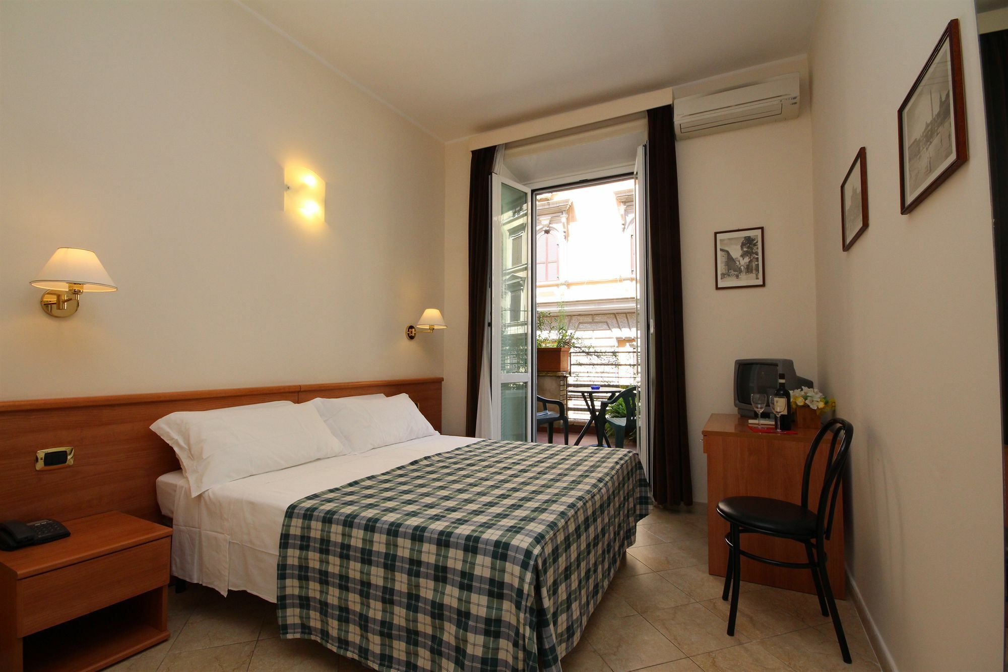 Hotel Principe Eugenio Rom Eksteriør billede